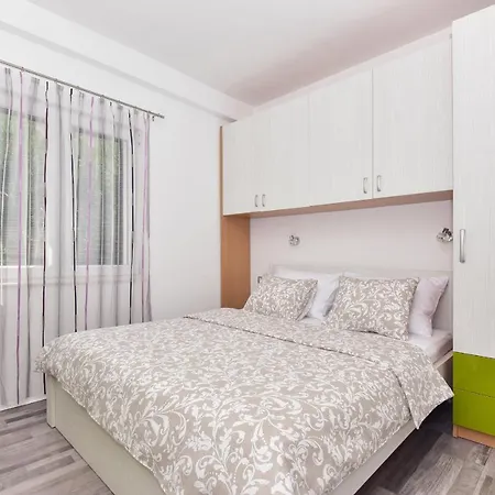 Apartament Maslina