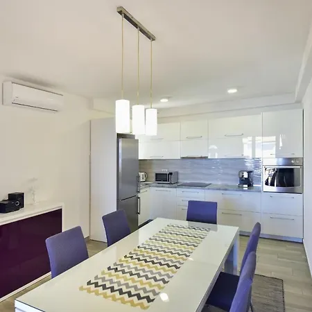 Apartment Maslina