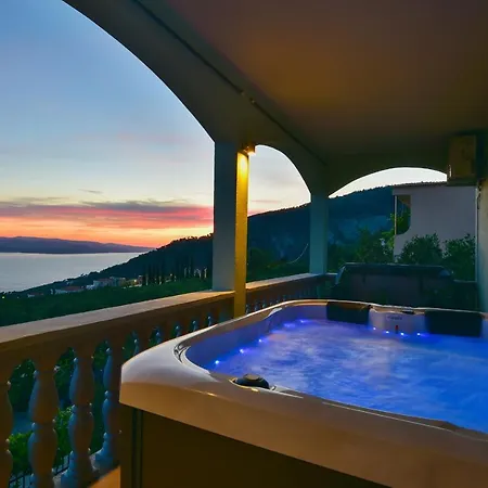 Maslina Apartment Makarska